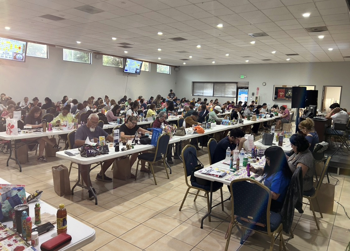 A welcoming crowd at Pasadena Bingo